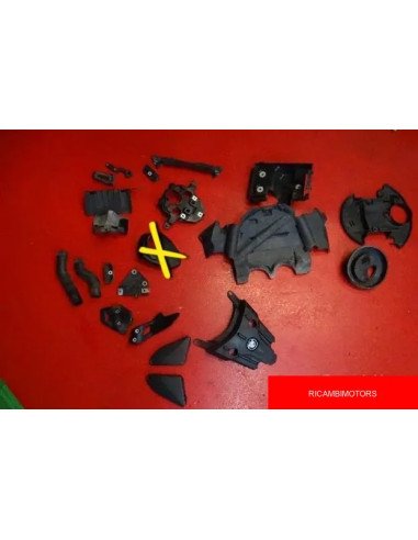 VARIE PLASTICHE BMW F800GS