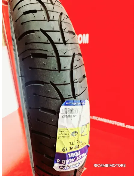 GOMMA MICHELIN 120/70/19